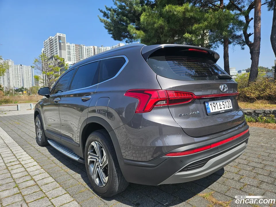 Hyundai SantaFe 2.5T 2WD 2023 — миниатюра 4