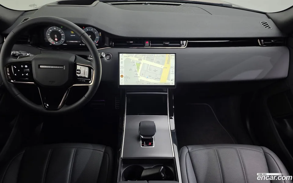Land Rover Range Rover Evoque P250 SE 2025 — миниатюра 4