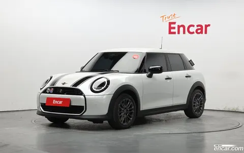 MINI Cooper C 2025 buy in Moscow