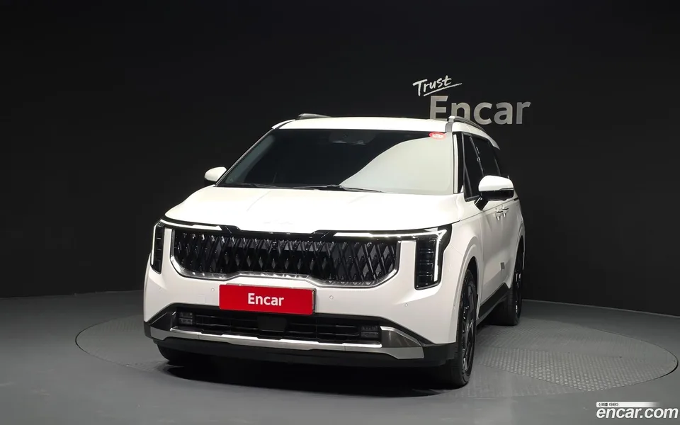 Kia Carnival HEV 9 2024 — thumbnail 3