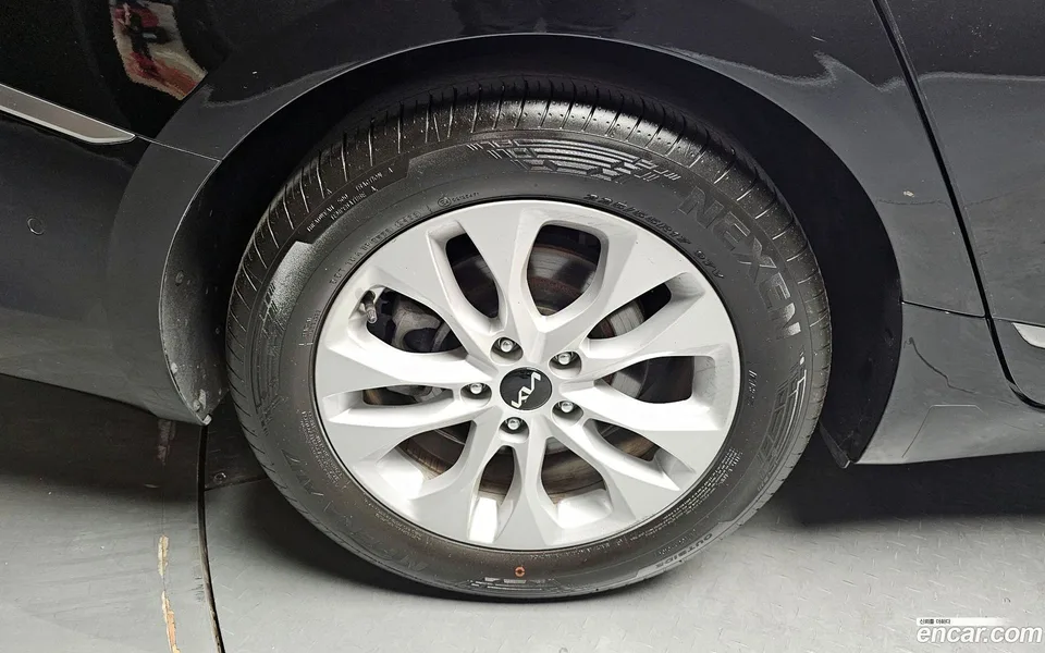Kia K8 2.5 2WD 2023 — миниатюра 2