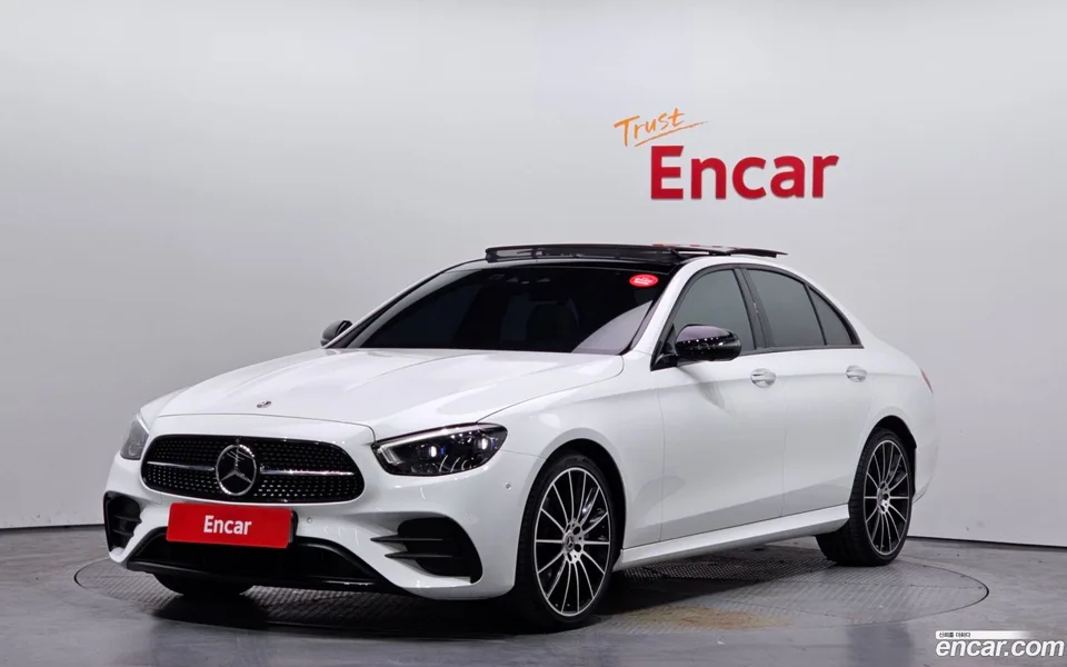 Mercedes-Benz E-Class E350 4MATIC AMG Line 2023 — фото 1, купить с доставкой в Москву