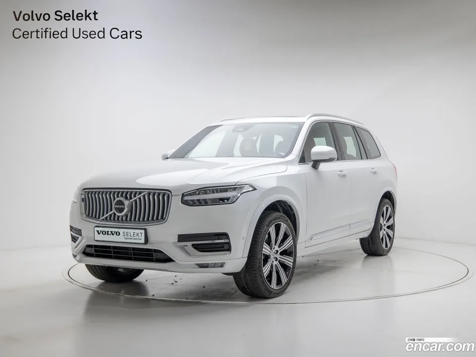 Volvo XC90 B6 2025 — фото 1, купить с доставкой в Москву