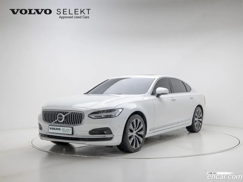 Volvo S90 B5 2024 — фото 1, купить с доставкой в Москву