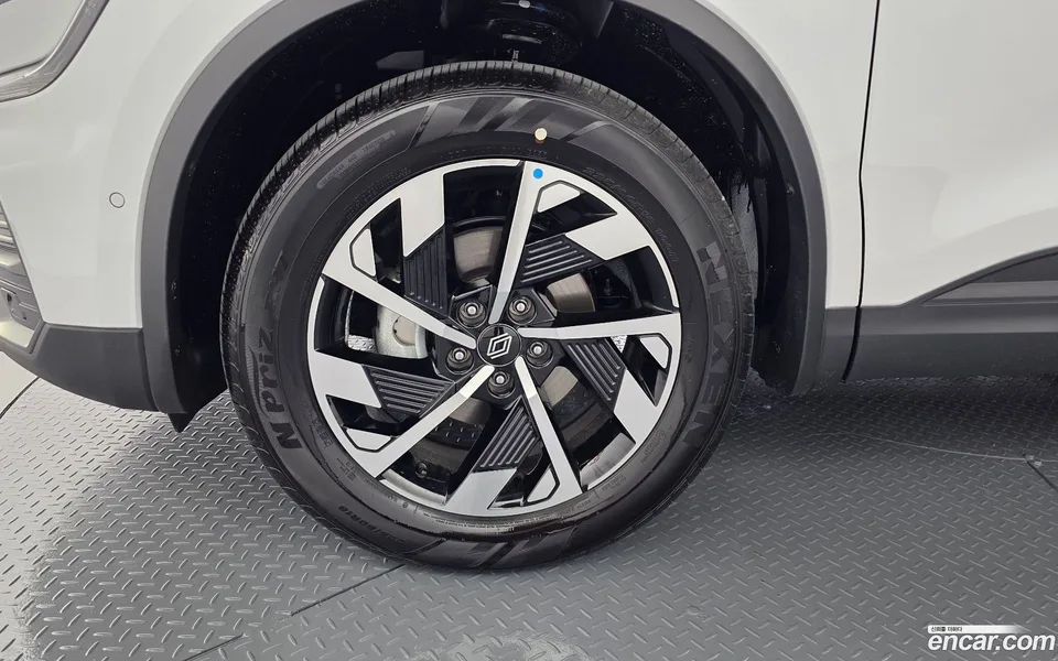 Renault Samsung QM6 2.0 LPe RE 2WD 2026 — миниатюра 2