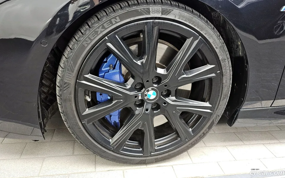 BMW 2 Series Gran Coupe M235i xDrive 2024 — thumbnail 2