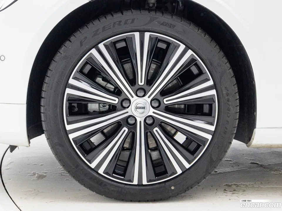 Volvo S90 B5 2024 — миниатюра 2