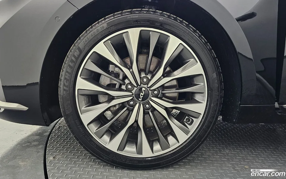 Kia K8 2.5 2WD 2023 — миниатюра 5
