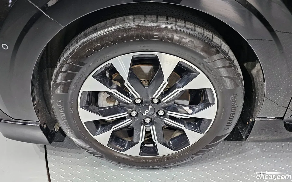 Kia Carnival 9 () 2022 — миниатюра 2