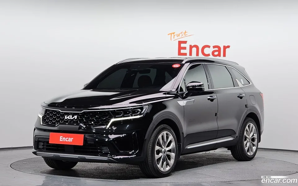 Kia Sorento 2.5T 2WD 2023 — фото 1, купить с доставкой в Москву