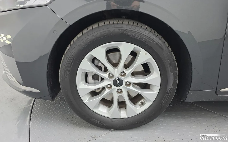 Kia K8 2.5 2WD 2024 — миниатюра 2