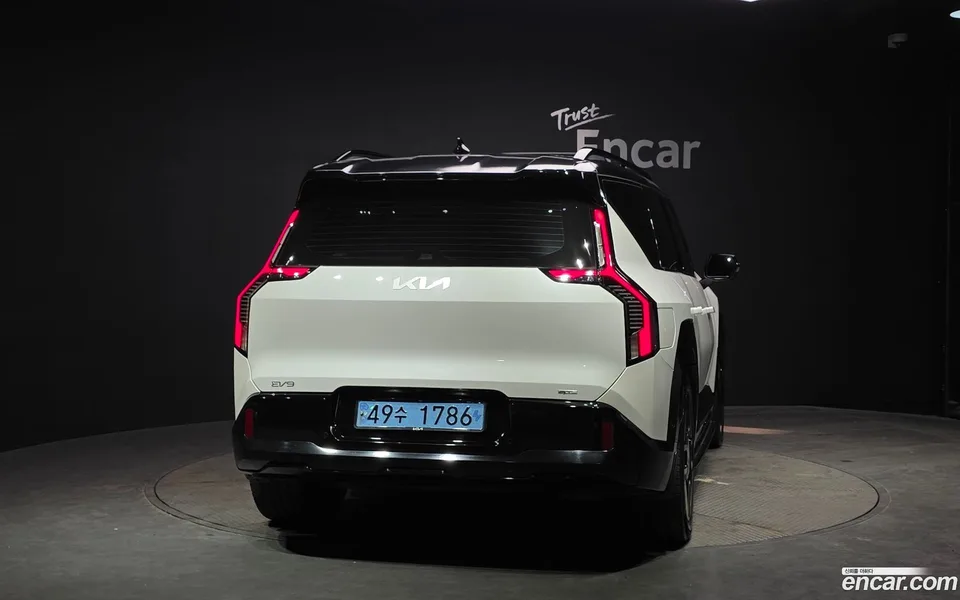 Kia EV9 4WD 2023 — миниатюра 4