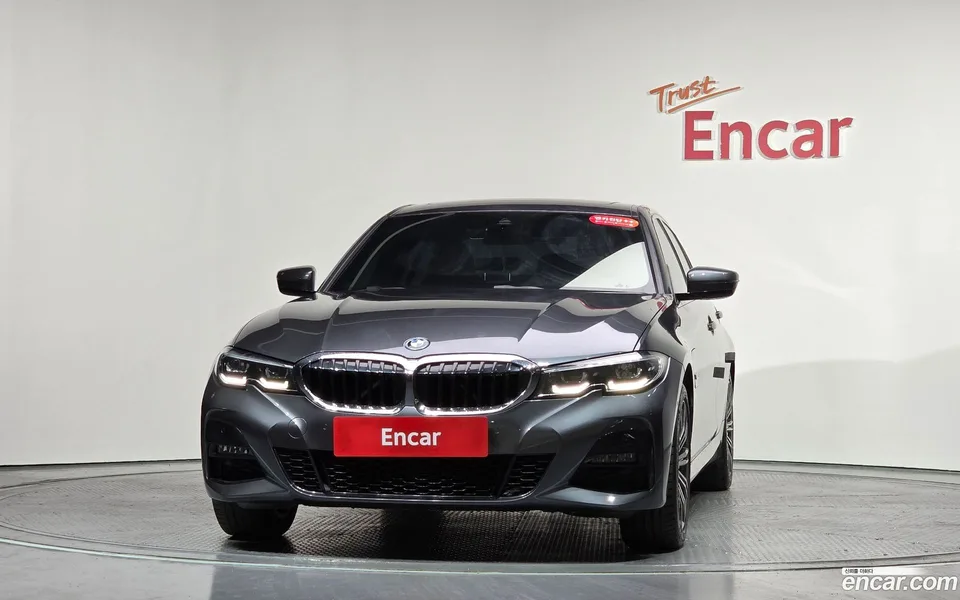 BMW 3 Series 320e M 2022 — миниатюра 3