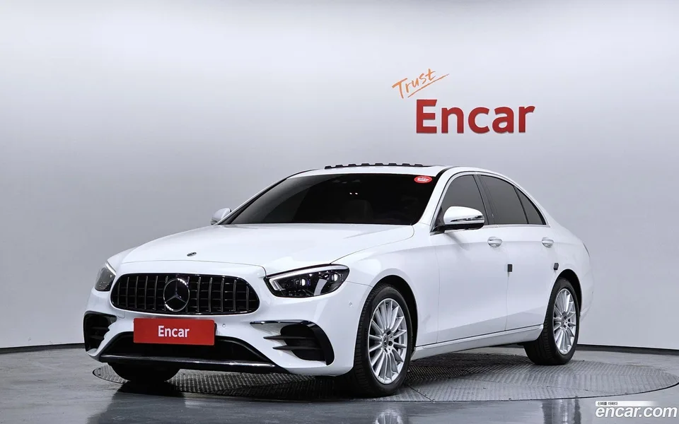 Mercedes-Benz E-Class E250 2023 — фото 1, купить с доставкой в Москву
