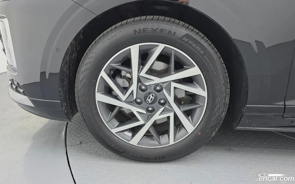 Hyundai Grandeur 2.5 2WD 2024 — миниатюра 5