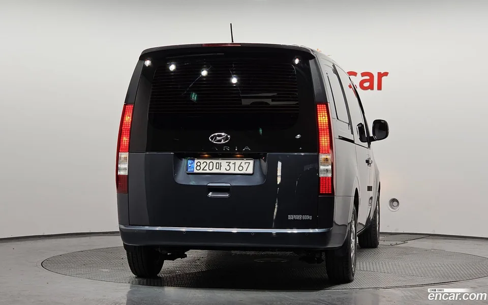 Hyundai Staria 5 2022 — миниатюра 4