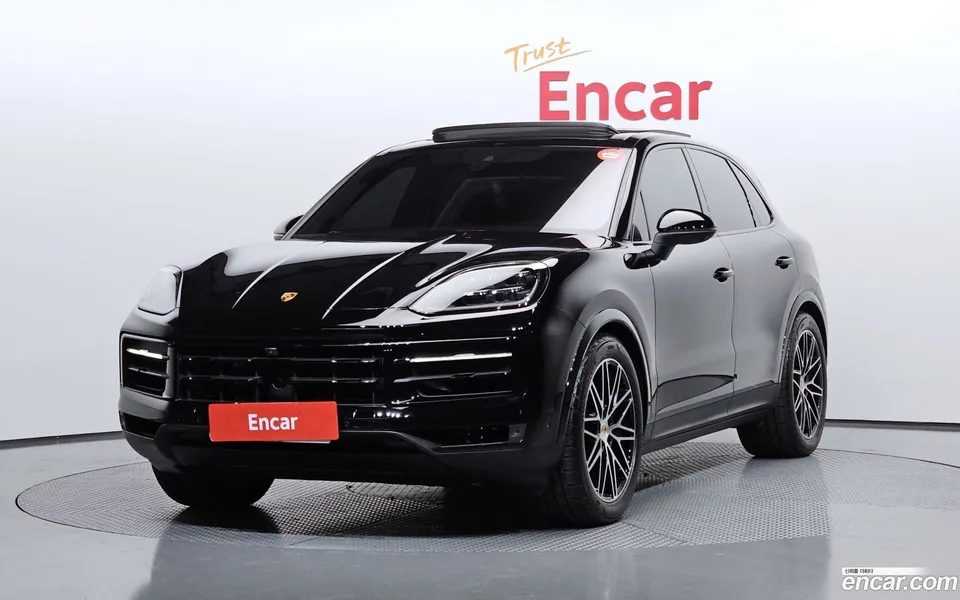Porsche Cayenne 3.0 2024 — фото 1, купить с доставкой в Москву