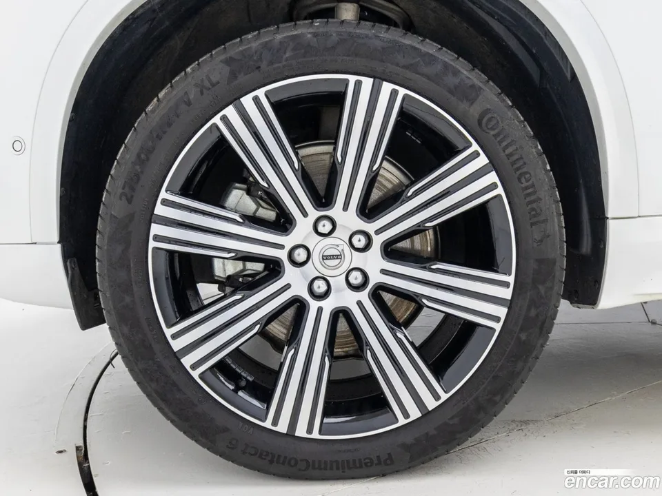 Volvo XC90 B6 2025 — миниатюра 2