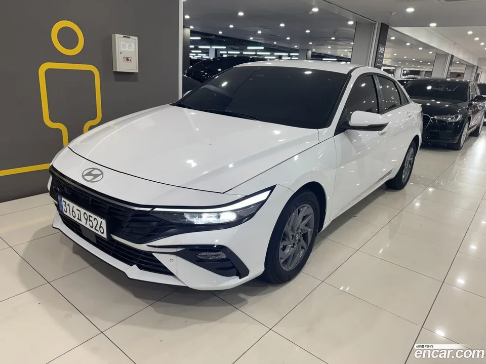 Hyundai Avante CN7 1.6 2024 — фото 1, купить с доставкой в Москву