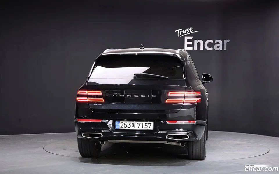 Genesis GV80 2.5T 2WD 2023 — миниатюра 4