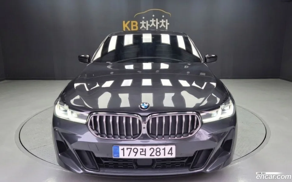 BMW 6 Series GT 620d M 2023 — фото 1, купить с доставкой в Москву