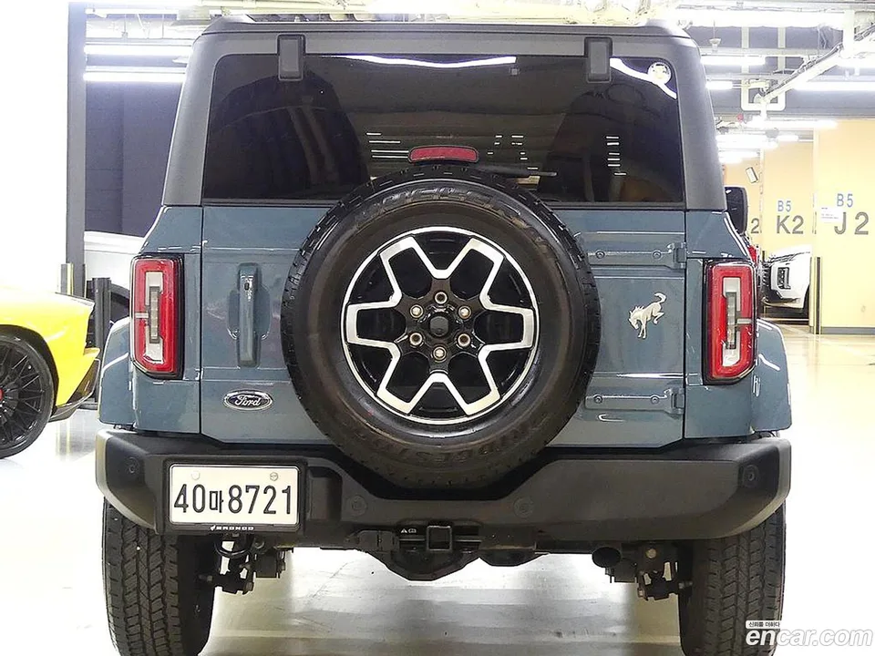 Ford Bronco 2.7 2022 — миниатюра 2