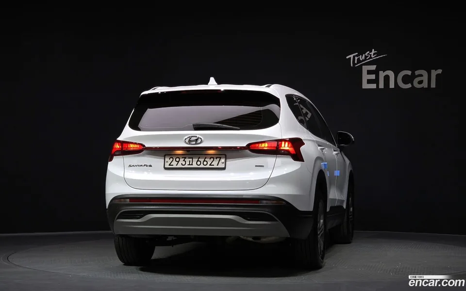 Hyundai SantaFe 2.2 4WD 2023 — миниатюра 4