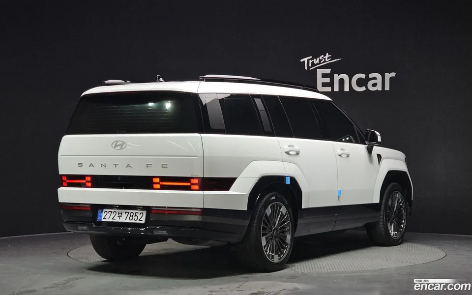 Hyundai SantaFe HEV 1.6 4WD 2025 — миниатюра 2