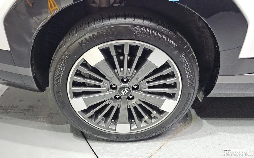 Hyundai SantaFe HEV 1.6 4WD 2025 — миниатюра 5