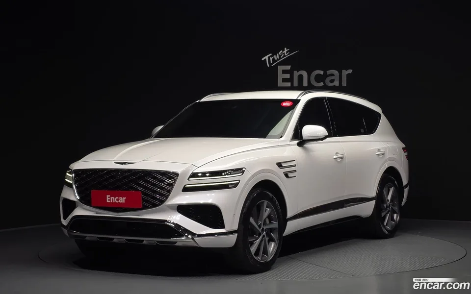 Genesis GV80 2.5T AWD 2023 — фото 1, купить с доставкой в Москву