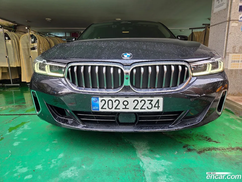 BMW 6 Series GT 630i xDrive 2024 — фото 1, купить с доставкой в Москву