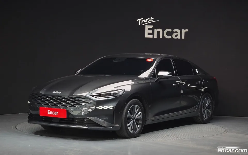 Kia K8 Hybrid 2023 — фото 1, купить с доставкой в Москву