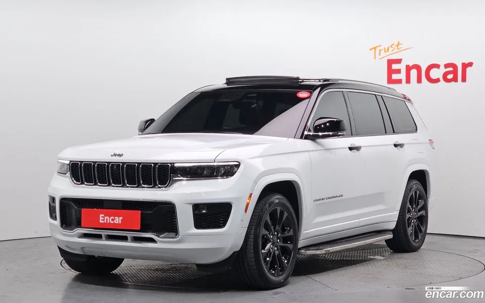 Jeep Grand Cherokee L 3.6 2022 — фото 1, купить с доставкой в Москву