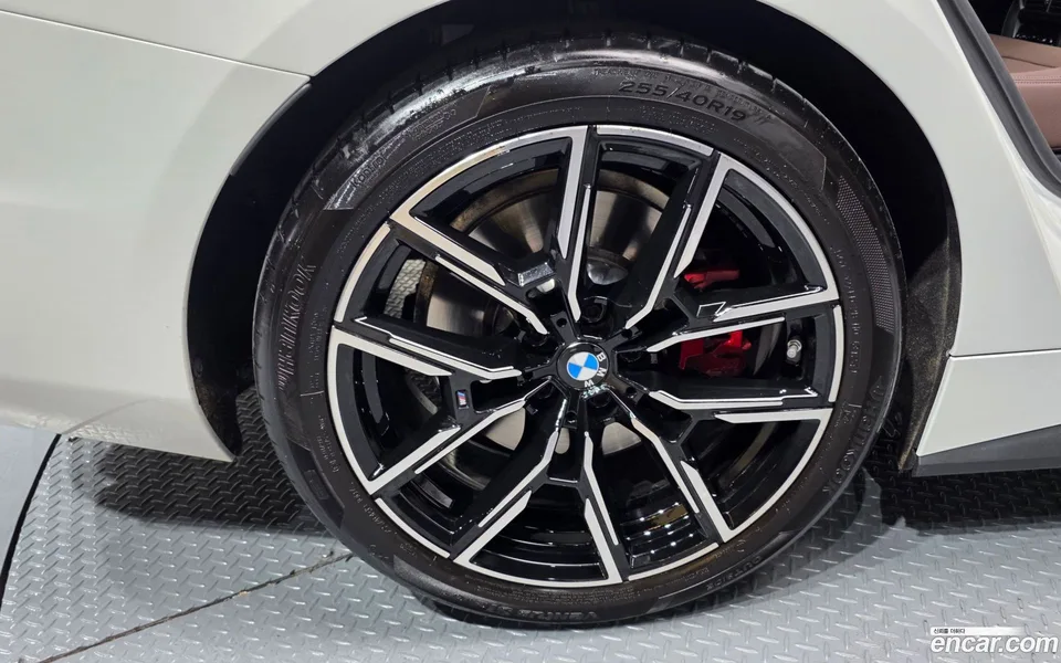 BMW 4 Series 420i M 2025 — миниатюра 5