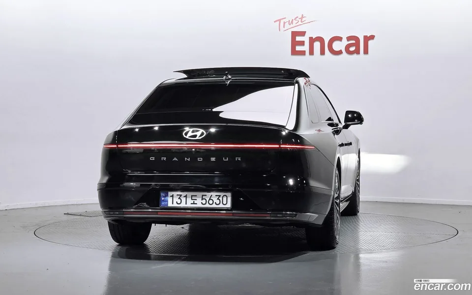 Hyundai Grandeur Hybrid 2023 — миниатюра 4