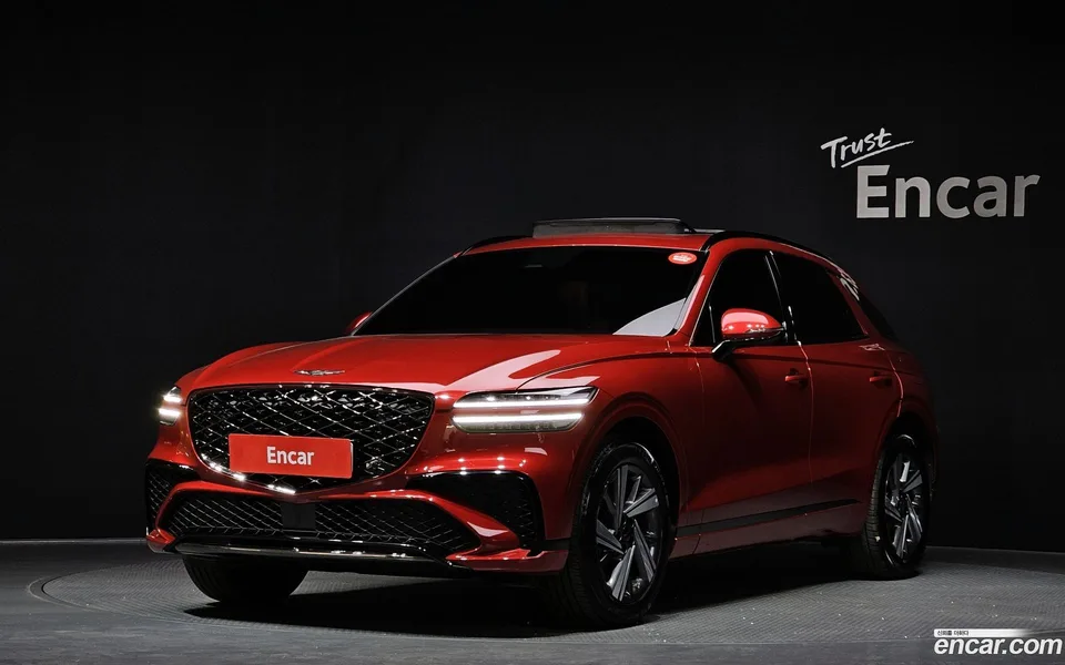 Genesis GV70 2.5T 2WD 2024 — фото 1, купить с доставкой в Москву