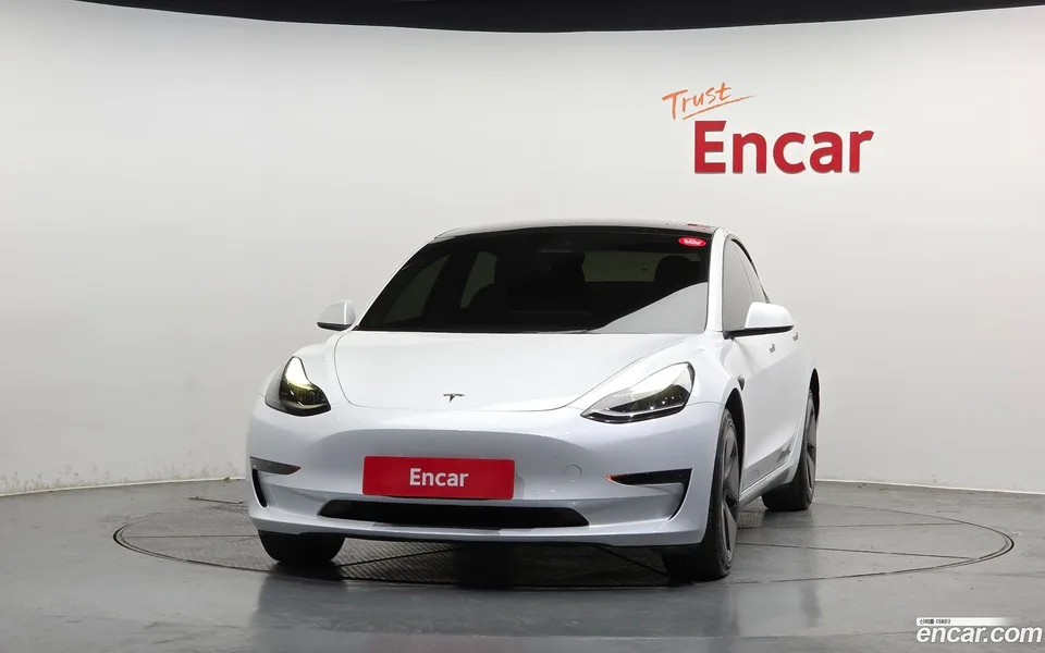 Tesla Model 3 RWD 2022 — миниатюра 3