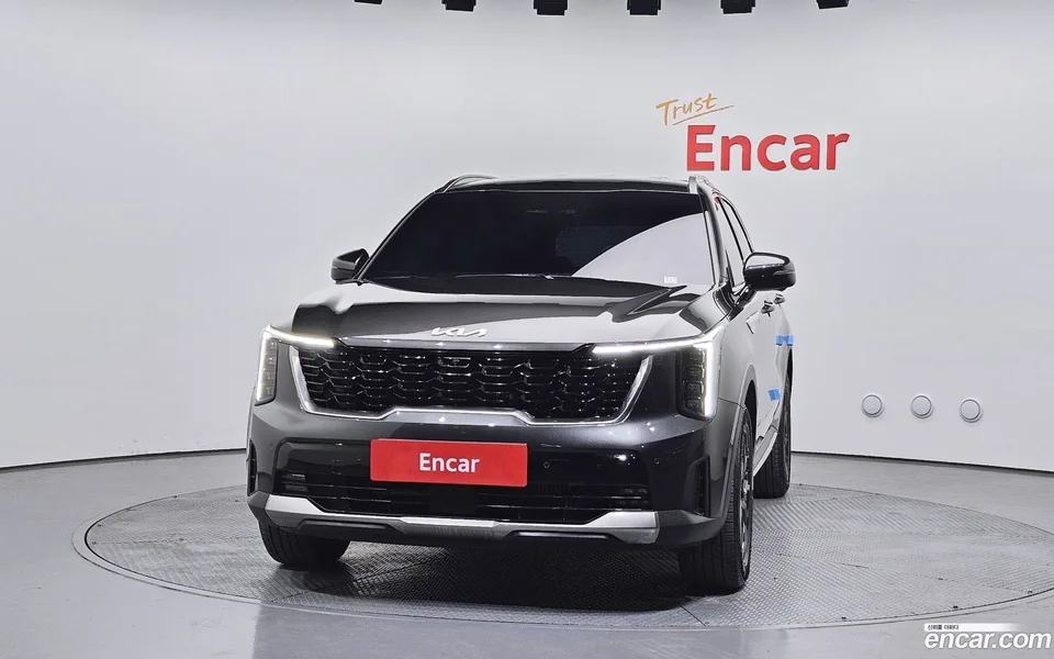 Kia Sorento HEV 1.6 2WD 2023 — миниатюра 3