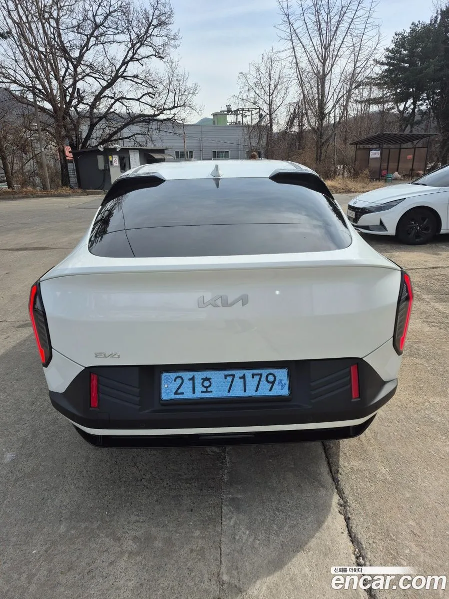 Kia EV4 2WD 2026 — миниатюра 4