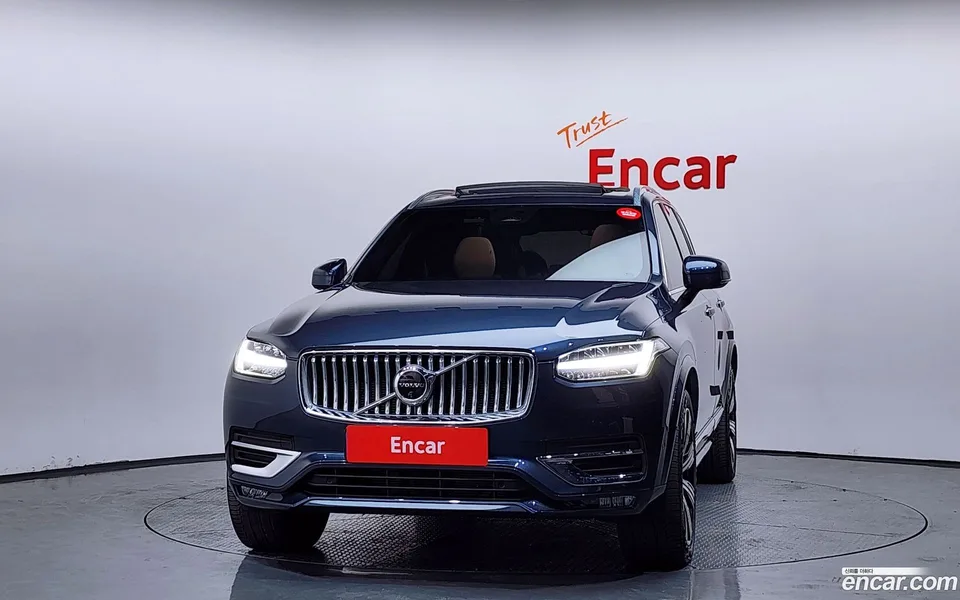 Volvo XC90 B6 2022 — миниатюра 3
