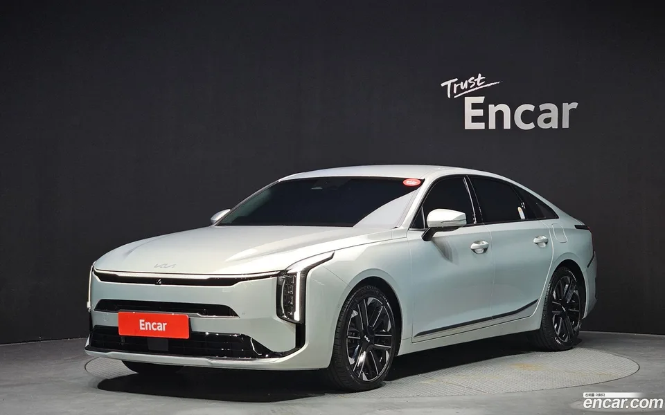 Kia K8 2.5 2WD 2025 — фото 1, купить с доставкой в Москву