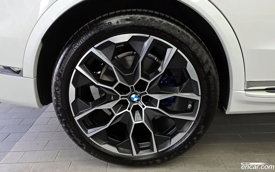 BMW X7 xDrive 40i M 6 2025 — миниатюра 2