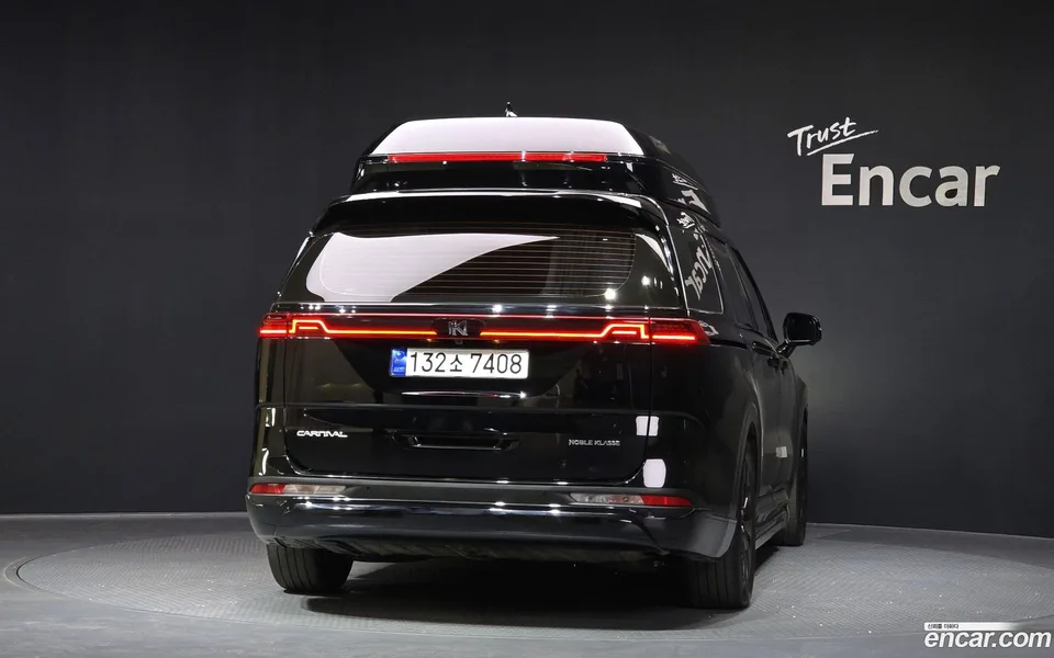 Kia Carnival 9 () 2022 — миниатюра 4