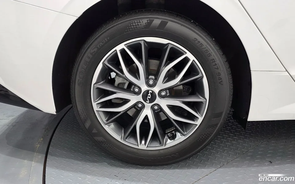 Kia K5 2.0 2022 — миниатюра 5