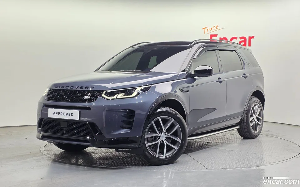 Land Rover Discovery Sport P250 SE 2025 — фото 1, купить с доставкой в Москву