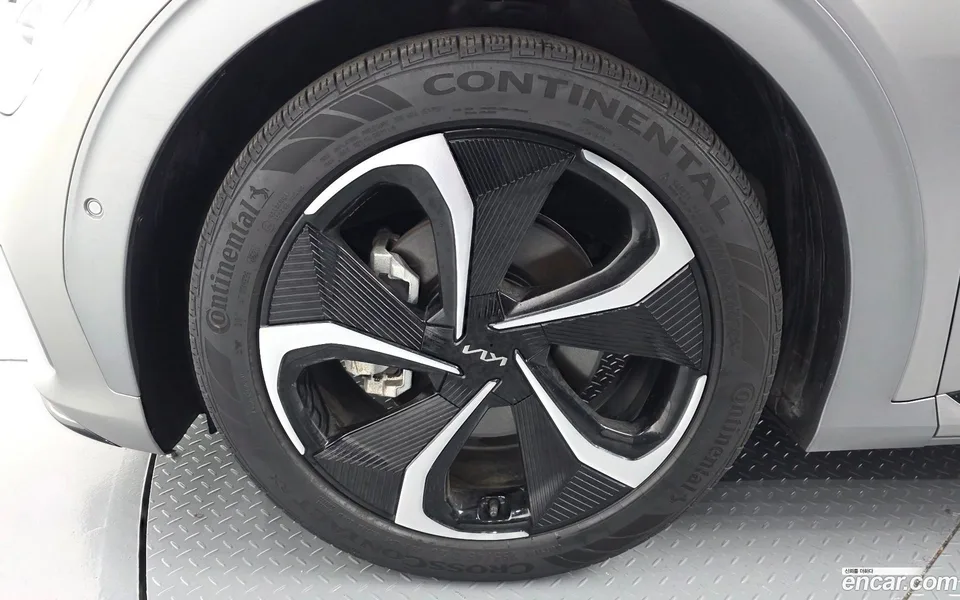 Kia EV6 2022 — миниатюра 5