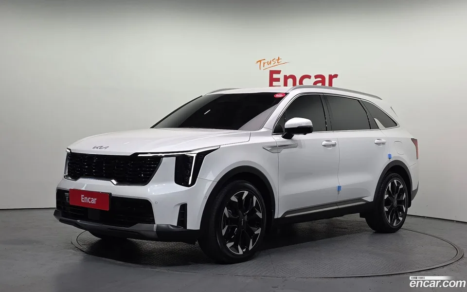 Kia Sorento 2.5T 4WD 2023 — фото 1, купить с доставкой в Москву
