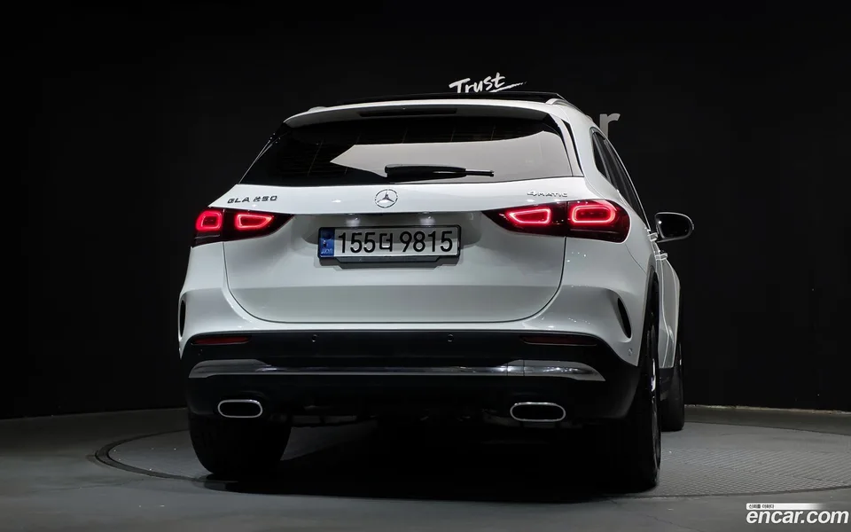 Mercedes-Benz GLA-Class GLA250 4MATIC 2022 — миниатюра 4