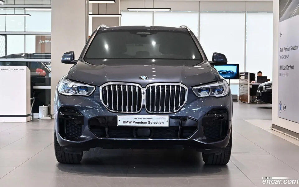 BMW X5 xDrive 40i M 2022 — миниатюра 3