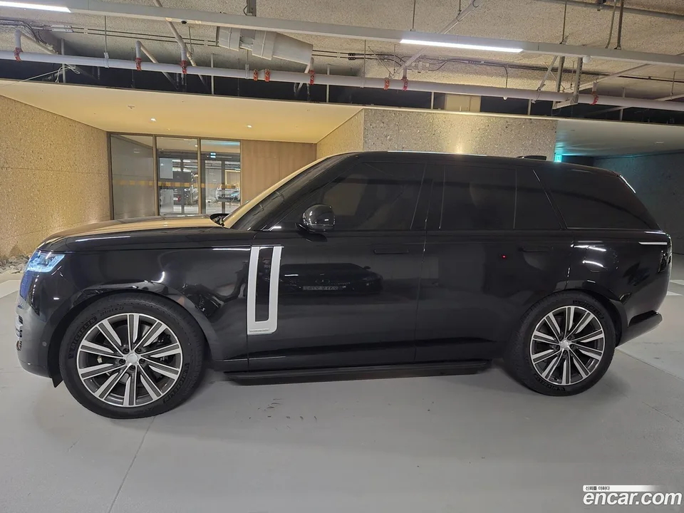 Land Rover Range Rover P550E AB 2025 — миниатюра 3